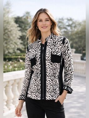 Chico’s Zebra Print Zip Jacket XL Size 3 Black White Jacquard Statement Blazer